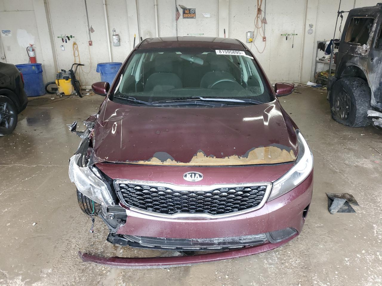 2018 Kia Forte Lx - Image 5
