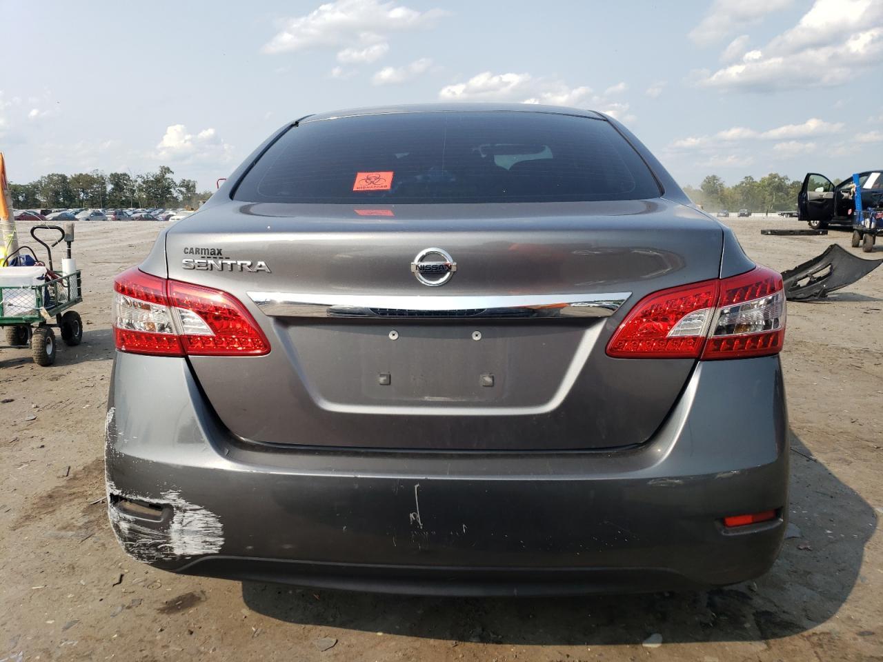 2015 Nissan Sentra S - Фото 6