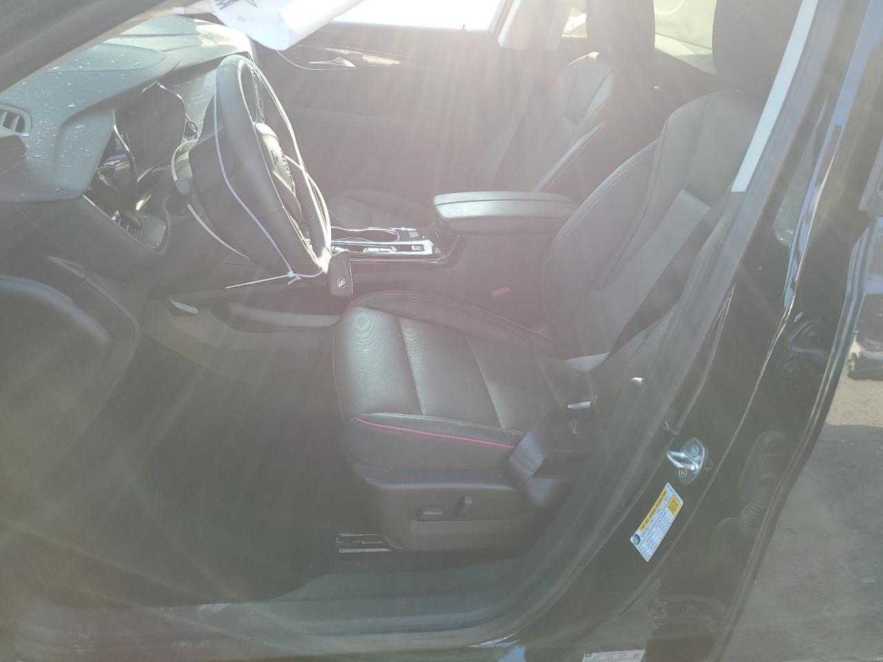 2023 Buick Envision Essence - Фото 7