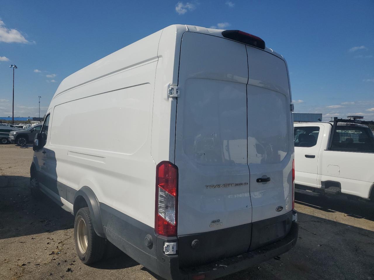 2022 Ford Transit T-350 Hd - Фото 2