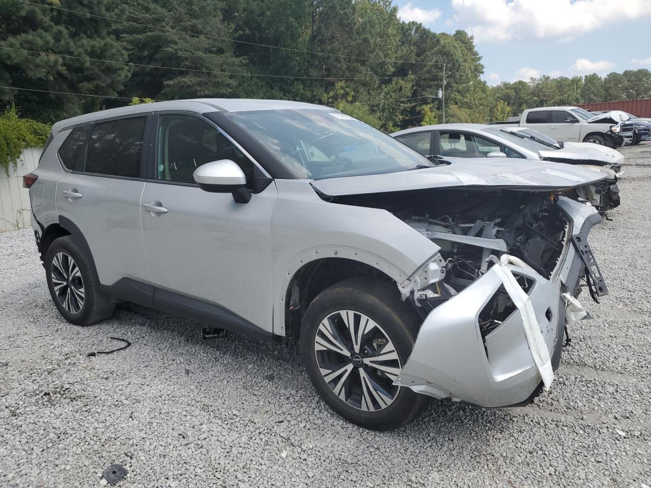 2023 Nissan Rogue Sv - Image 4