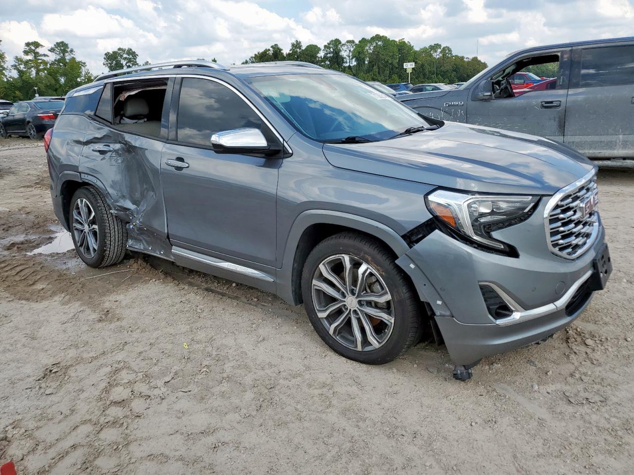 2018 GMC Terrain Denali - Фото 4