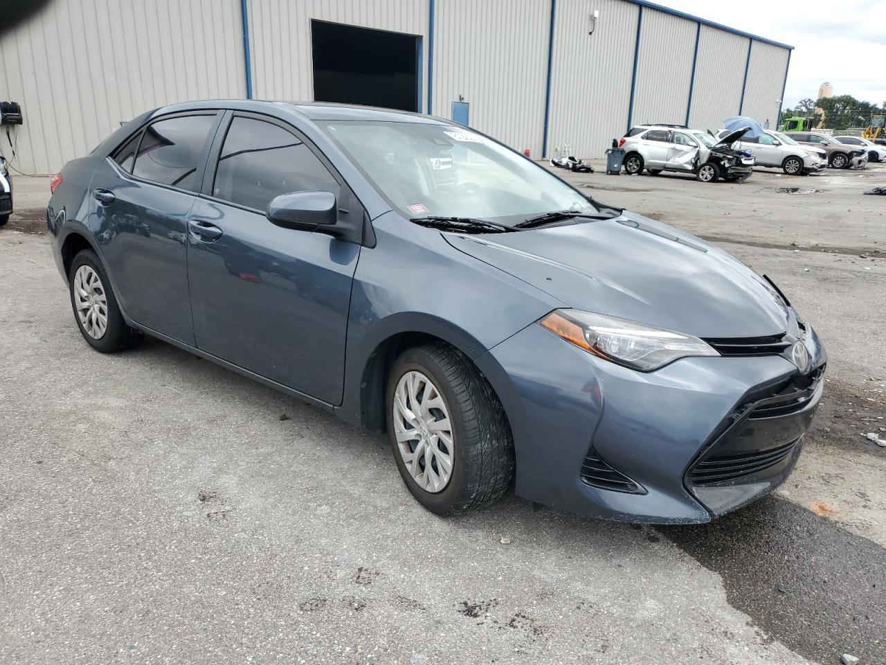 2017 Toyota Corolla L - Image 4