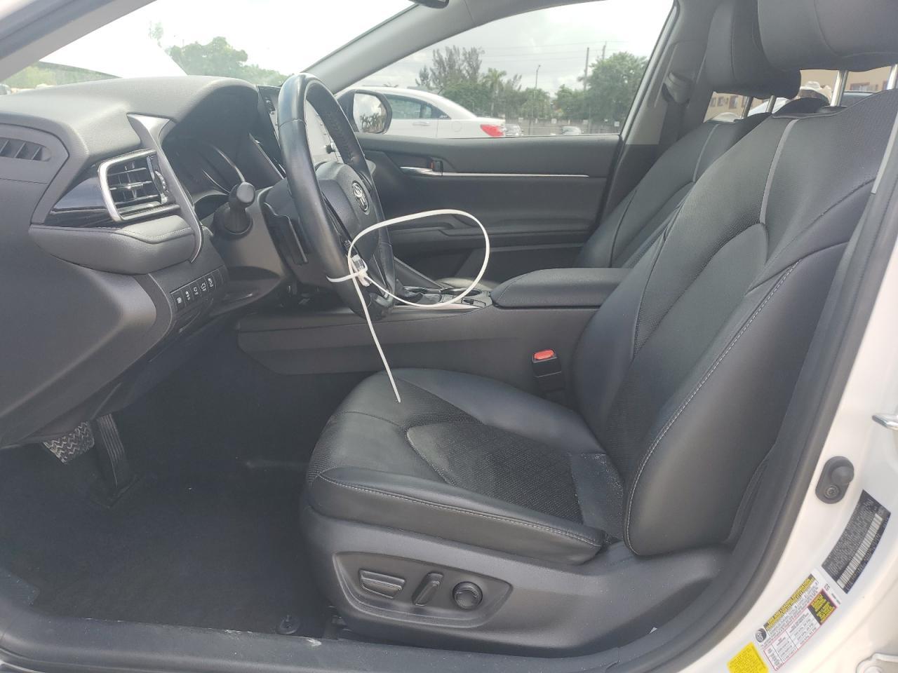 2022 Toyota Camry Xse - Фото 7