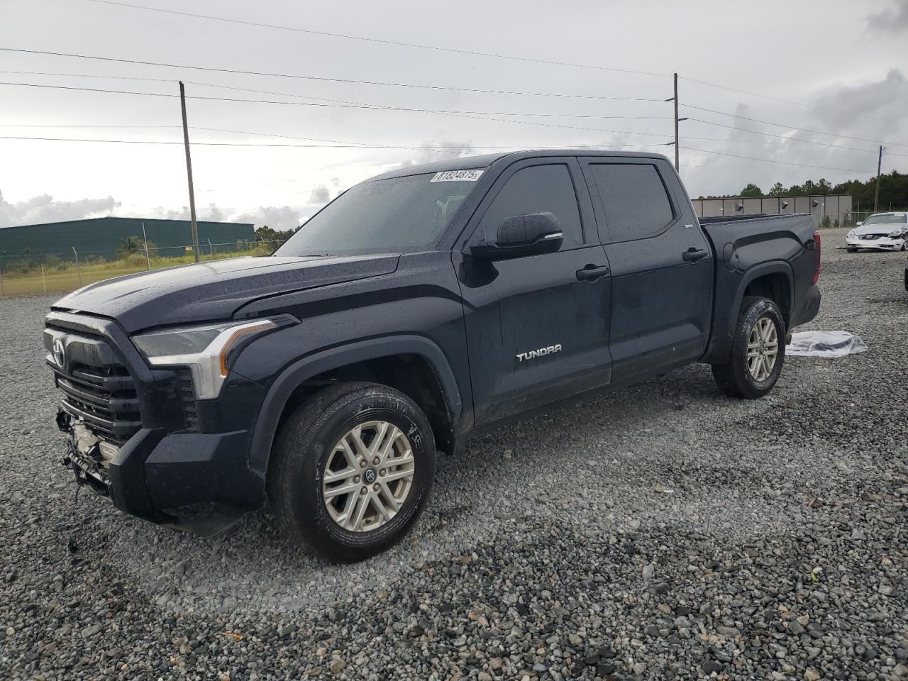 2025 Toyota Tundra Crewmax Sr