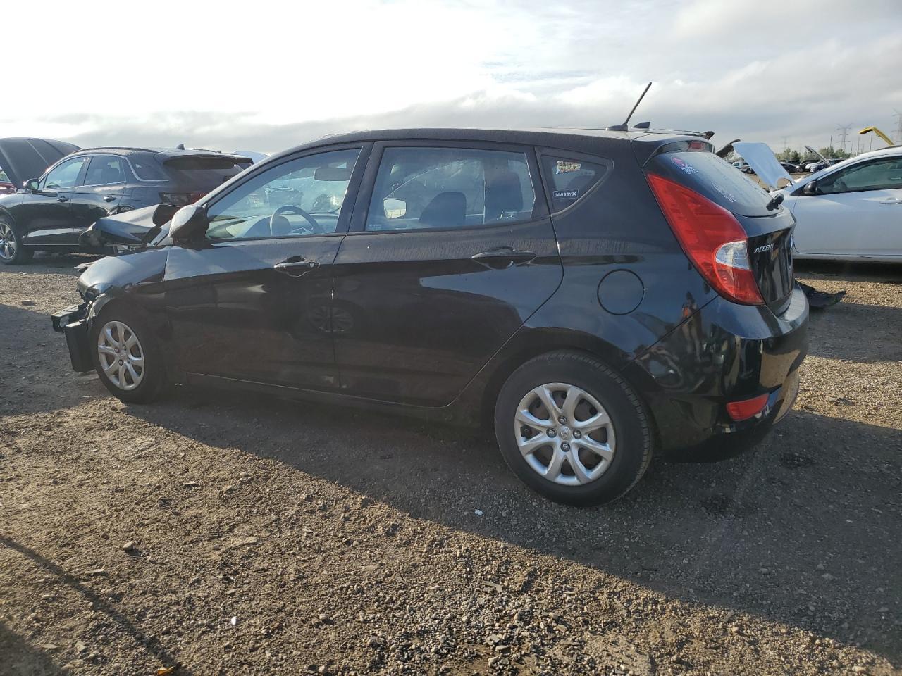 2014 Hyundai Accent Gls - Фото 2