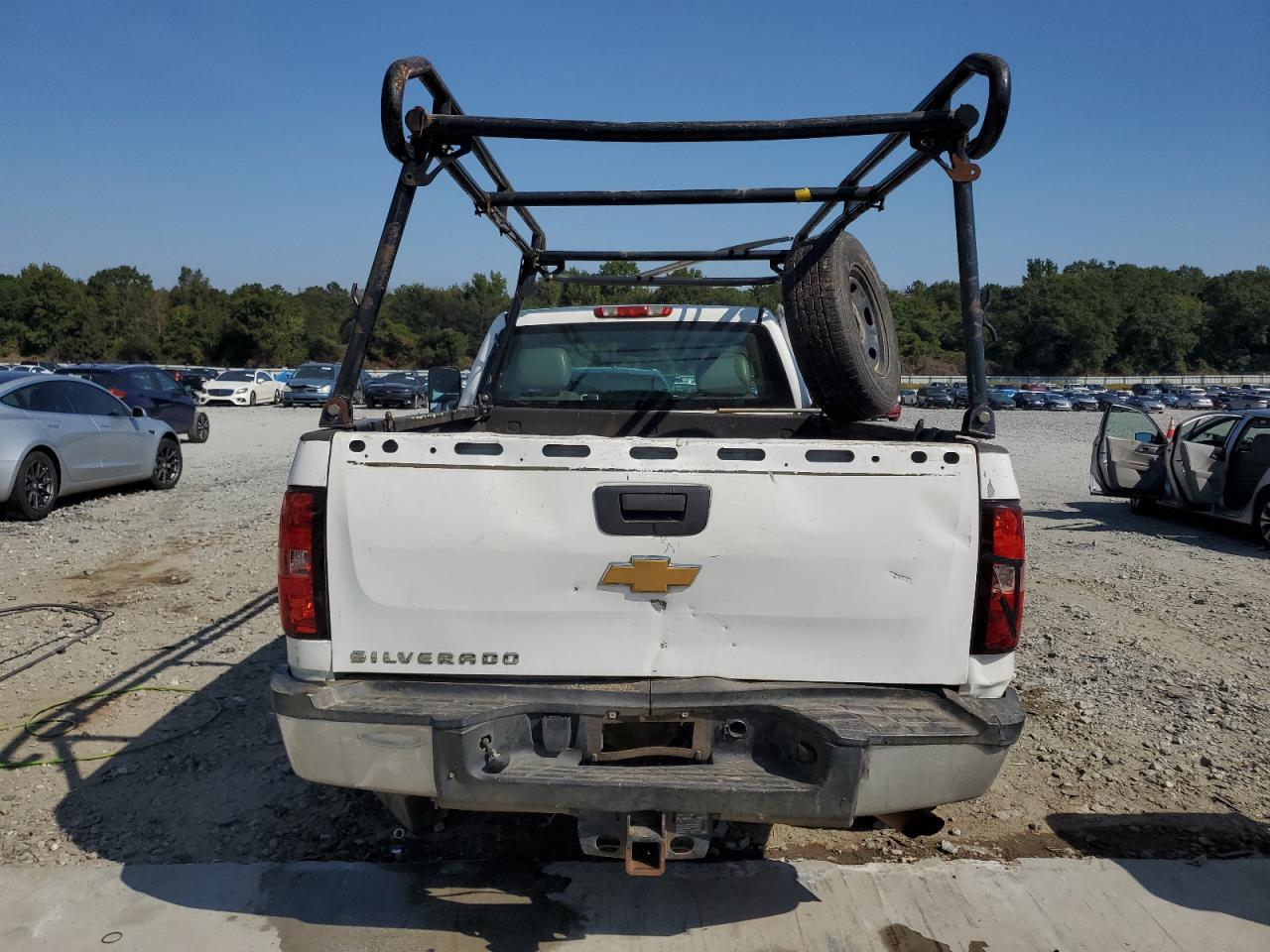 2013 Chevrolet Silverado K2500 Heavy Duty - Image 6