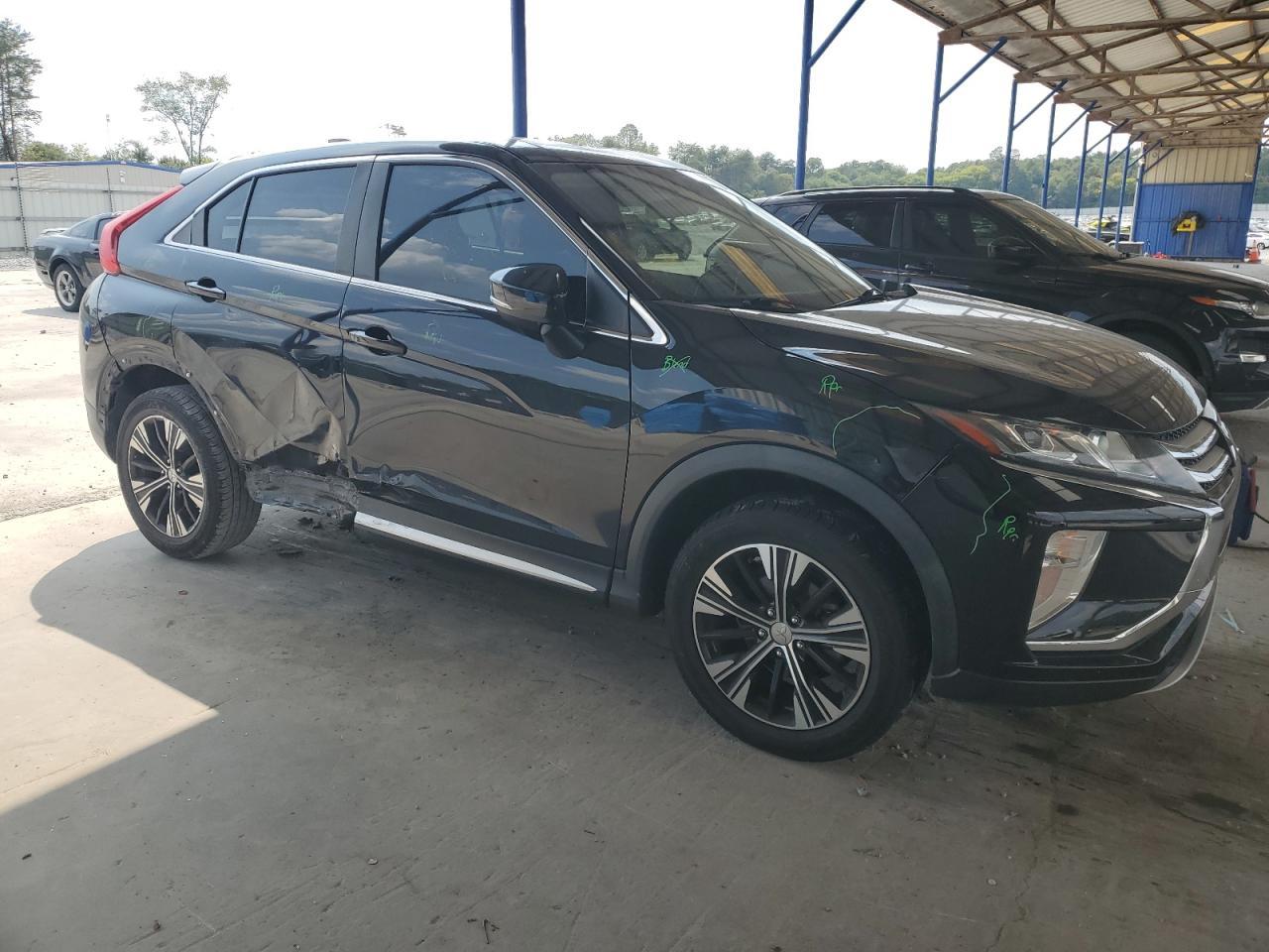 2018 Mitsubishi Eclipse Cross Se - Image 4