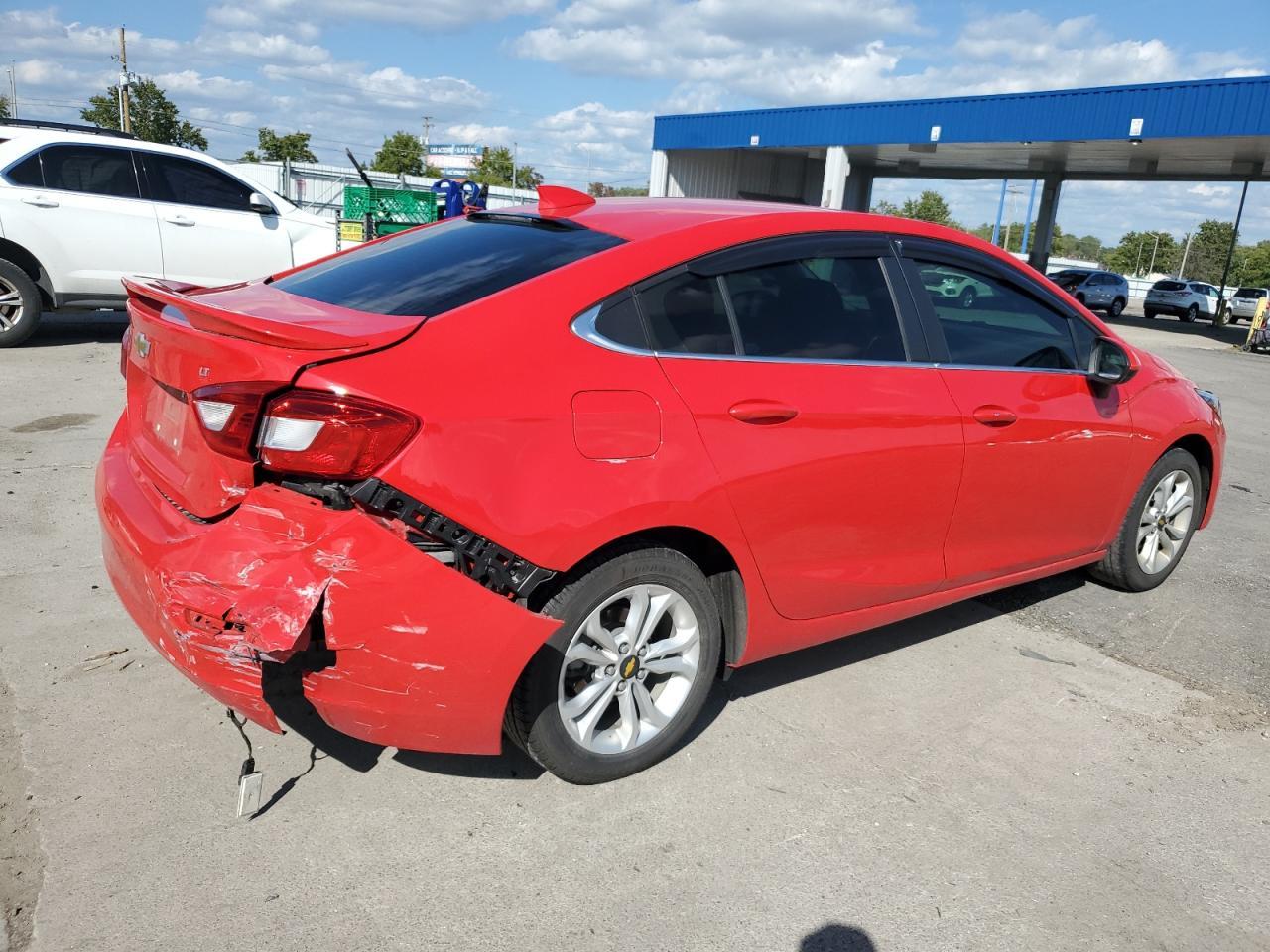 2019 Chevrolet Cruze Lt - Image 3