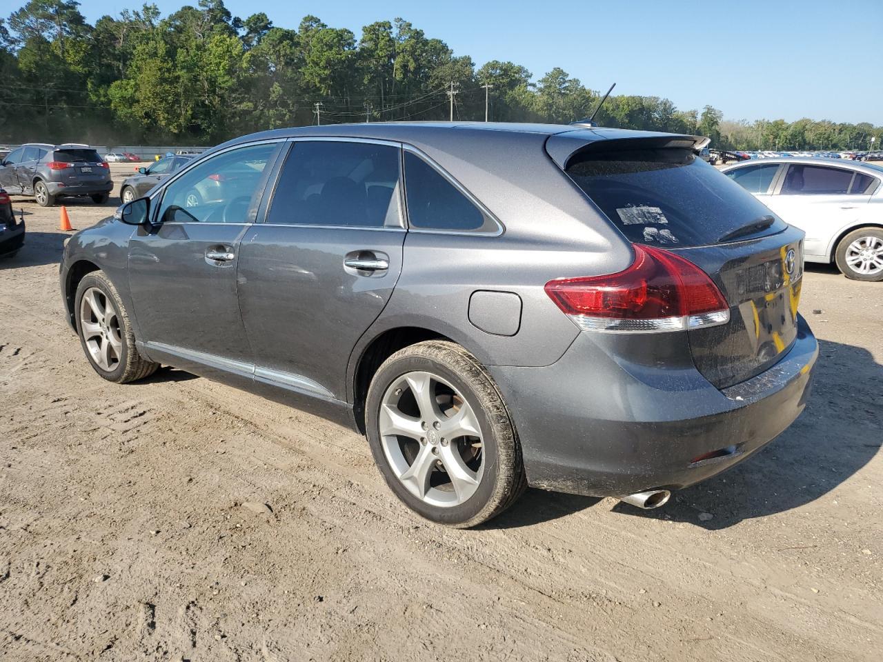 2013 Toyota Venza Le - Фото 2