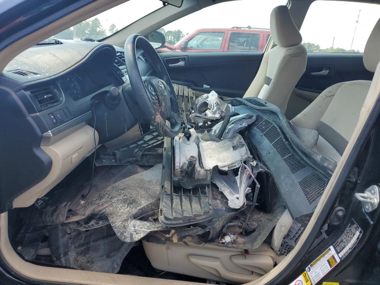 2012 Toyota Camry Base - Фото 7