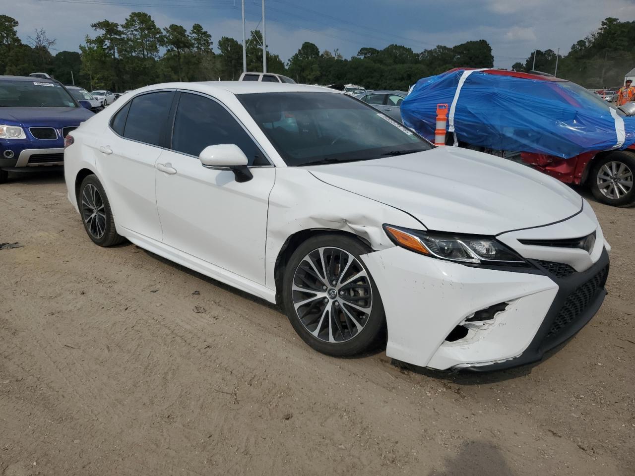 2019 Toyota Camry L - Фото 4