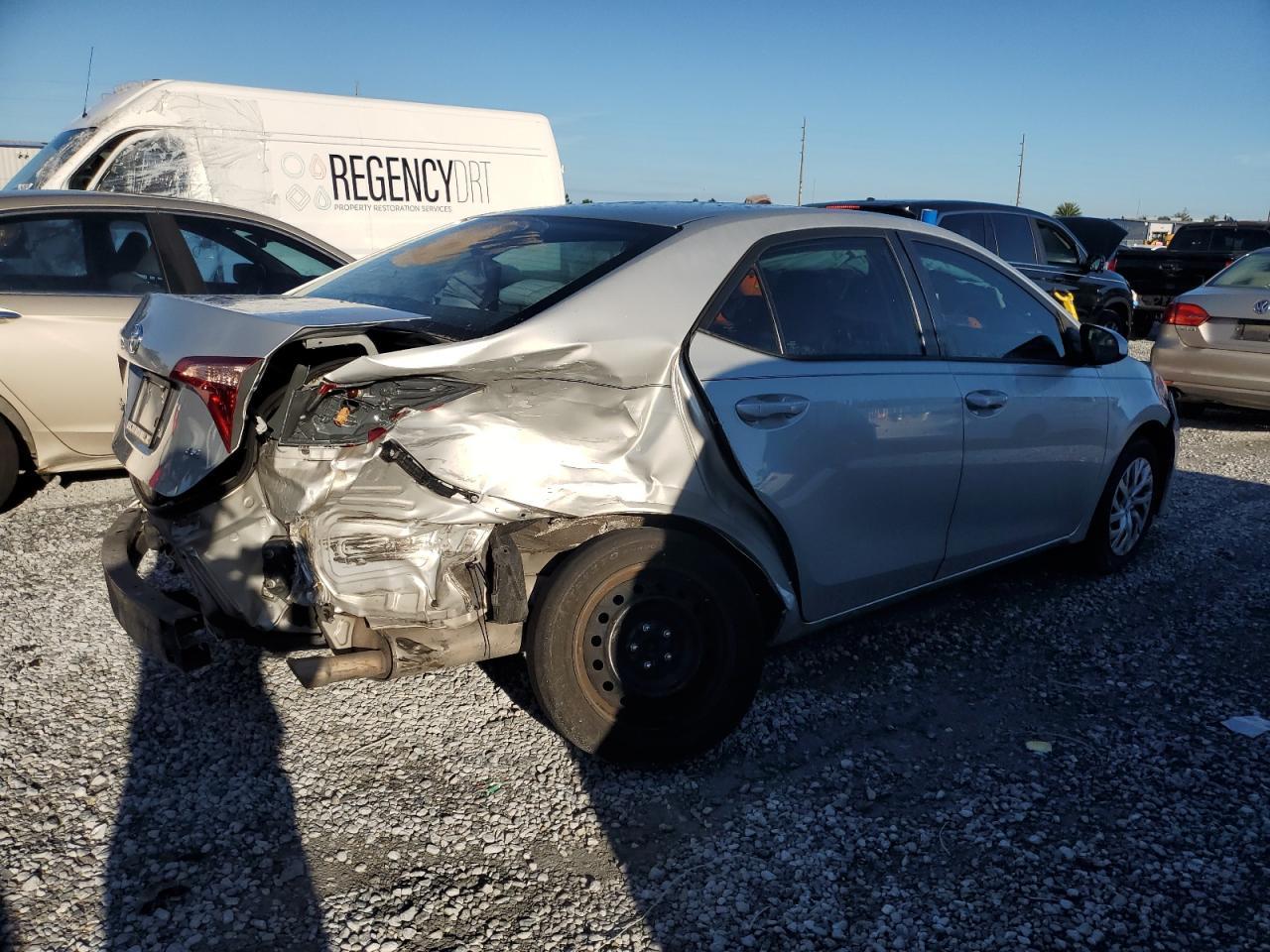 2018 Toyota Corolla L - Image 3
