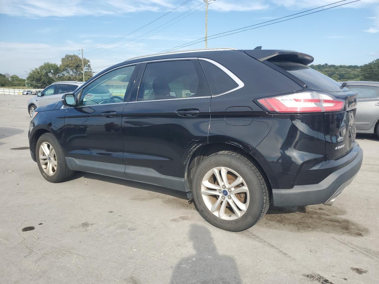 2019 Ford Edge Sel - Image 2