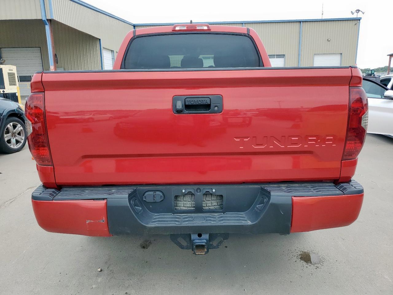 2021 Toyota Tundra Crewmax Sr5 - Image 6