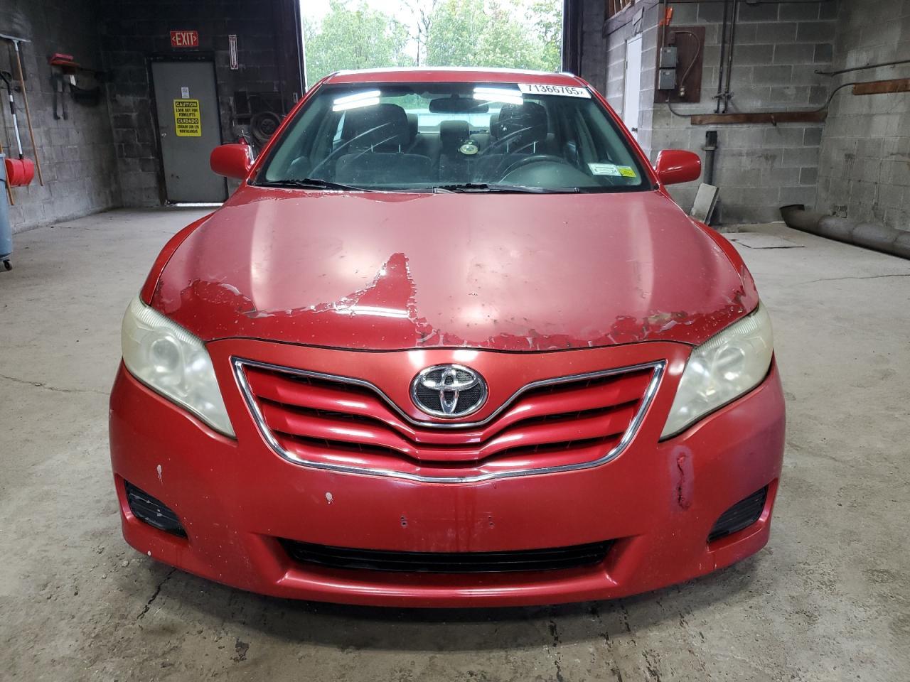 2010 Toyota Camry Base - Фото 5