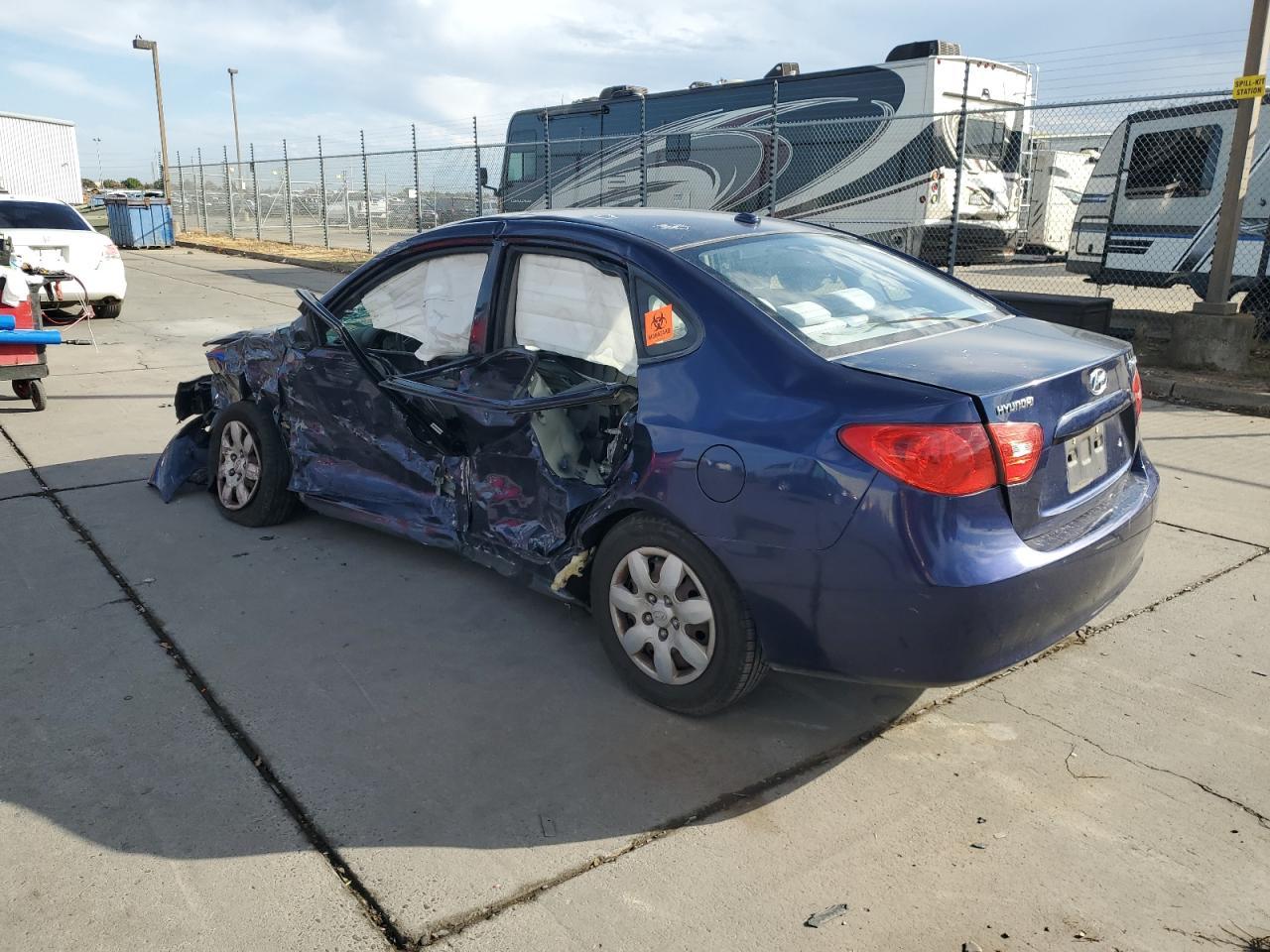 2008 Hyundai Elantra - Image 2