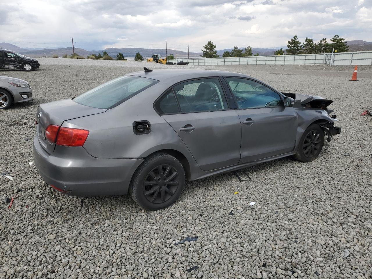 2012 Volkswagen Jetta Se - Фото 3