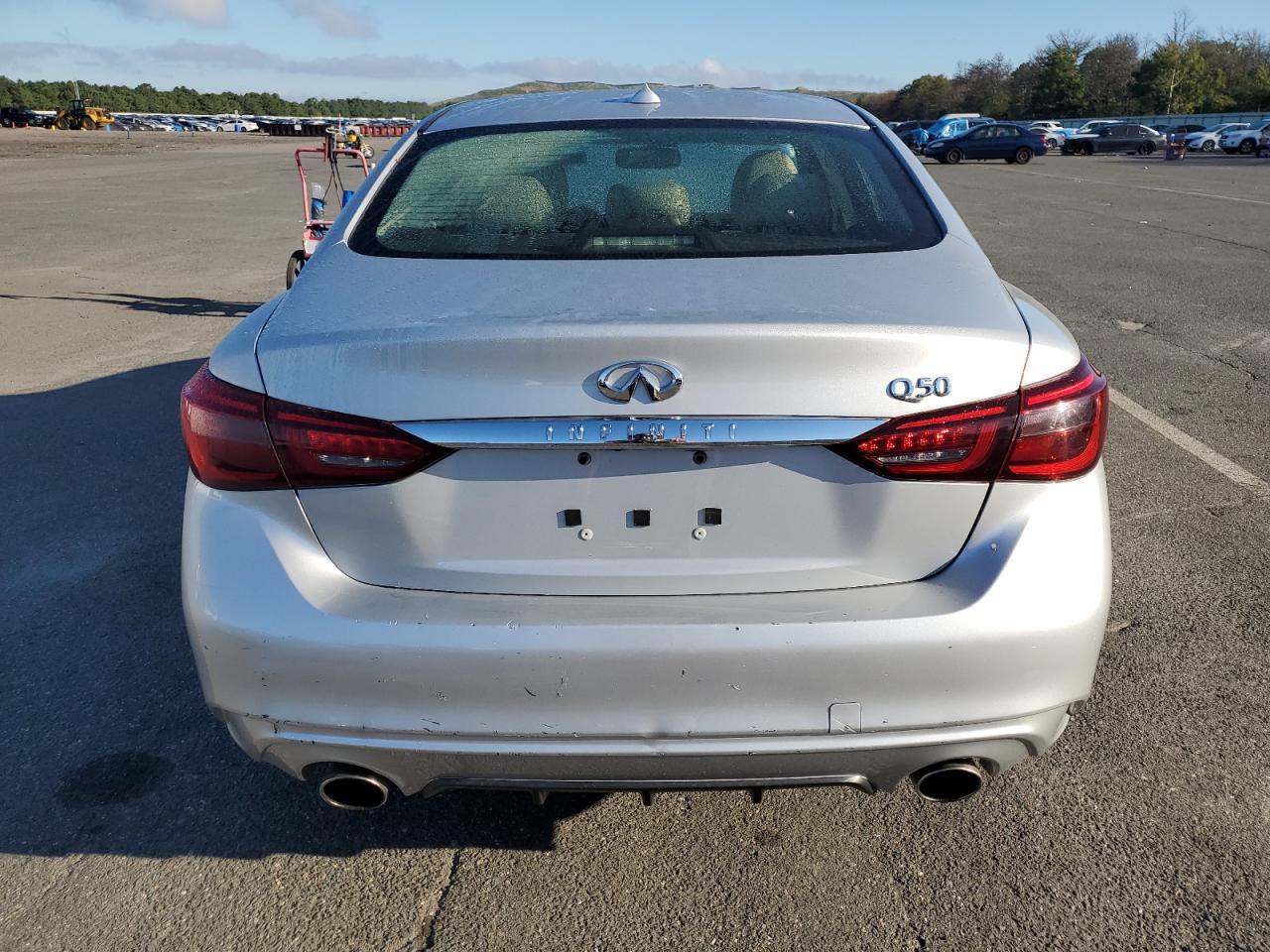 2018 Infiniti Q50 Luxe - Фото 6