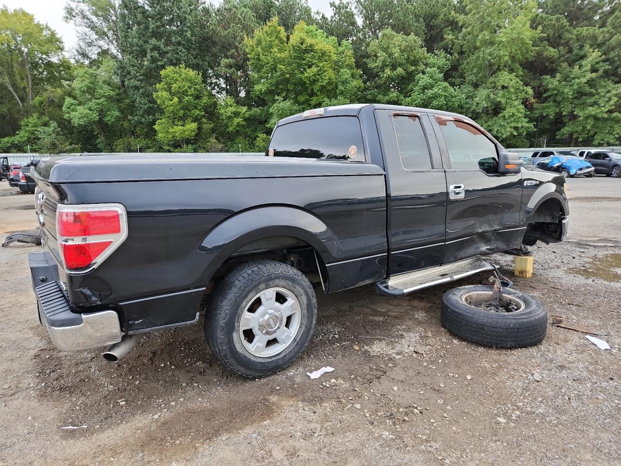 2011 Ford F150 Super Cab - Image 3