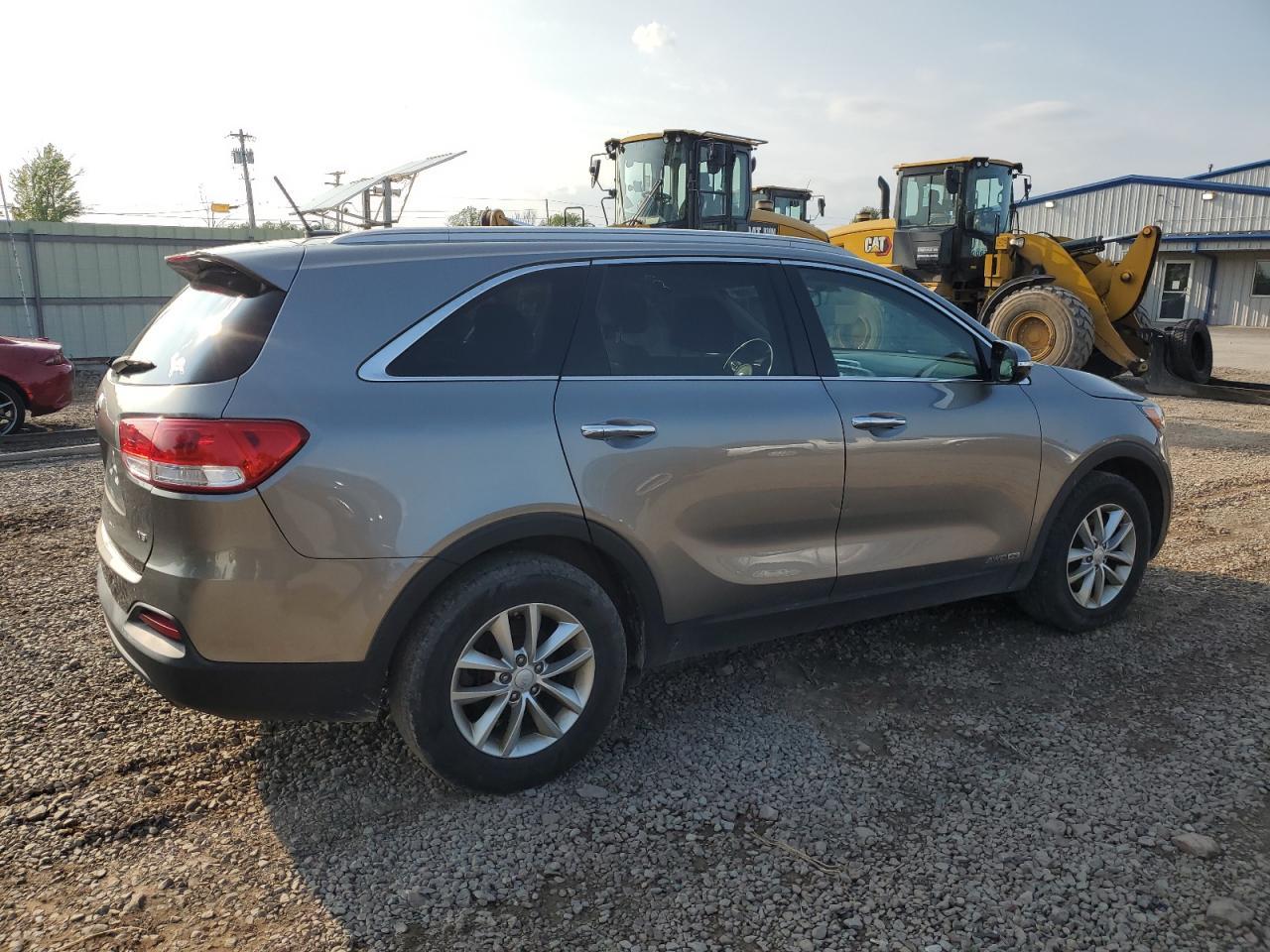 2017 Kia Sorento Lx - Фото 3