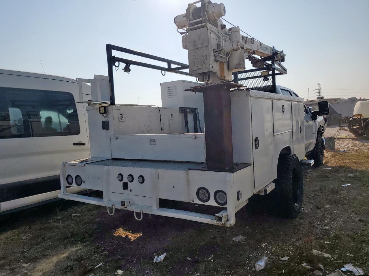 2025 Chevrolet Silverado K3500 Ltz - Image 3