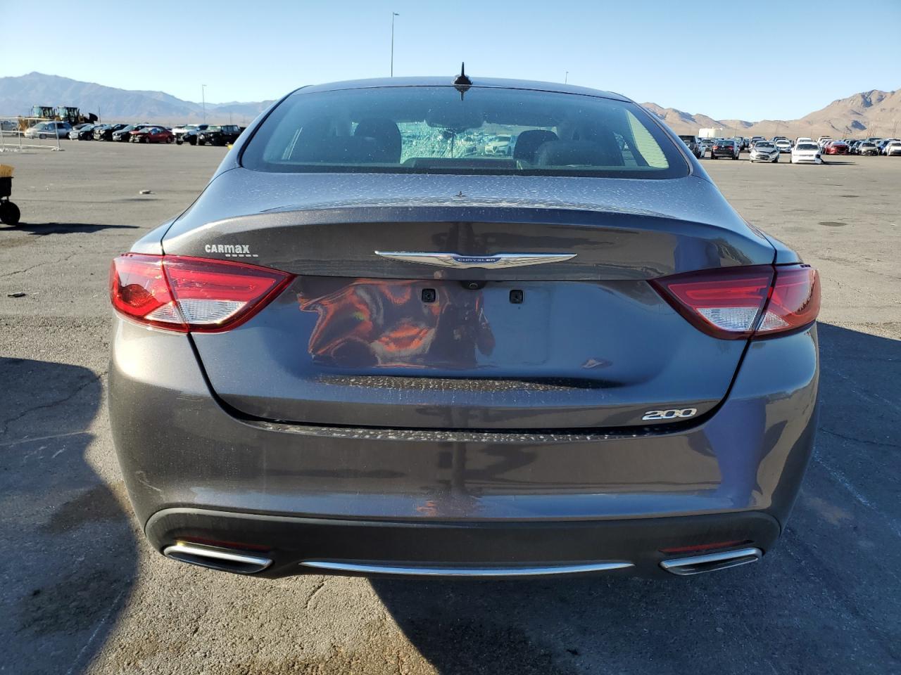 2015 Chrysler 200 Limited - Image 6