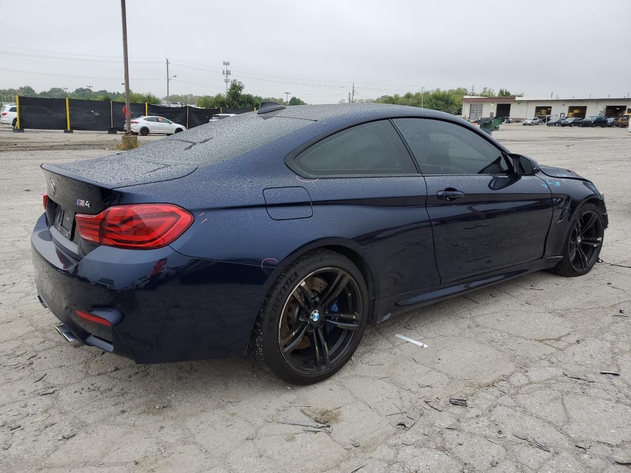 2019 BMW M4 - Фото 3