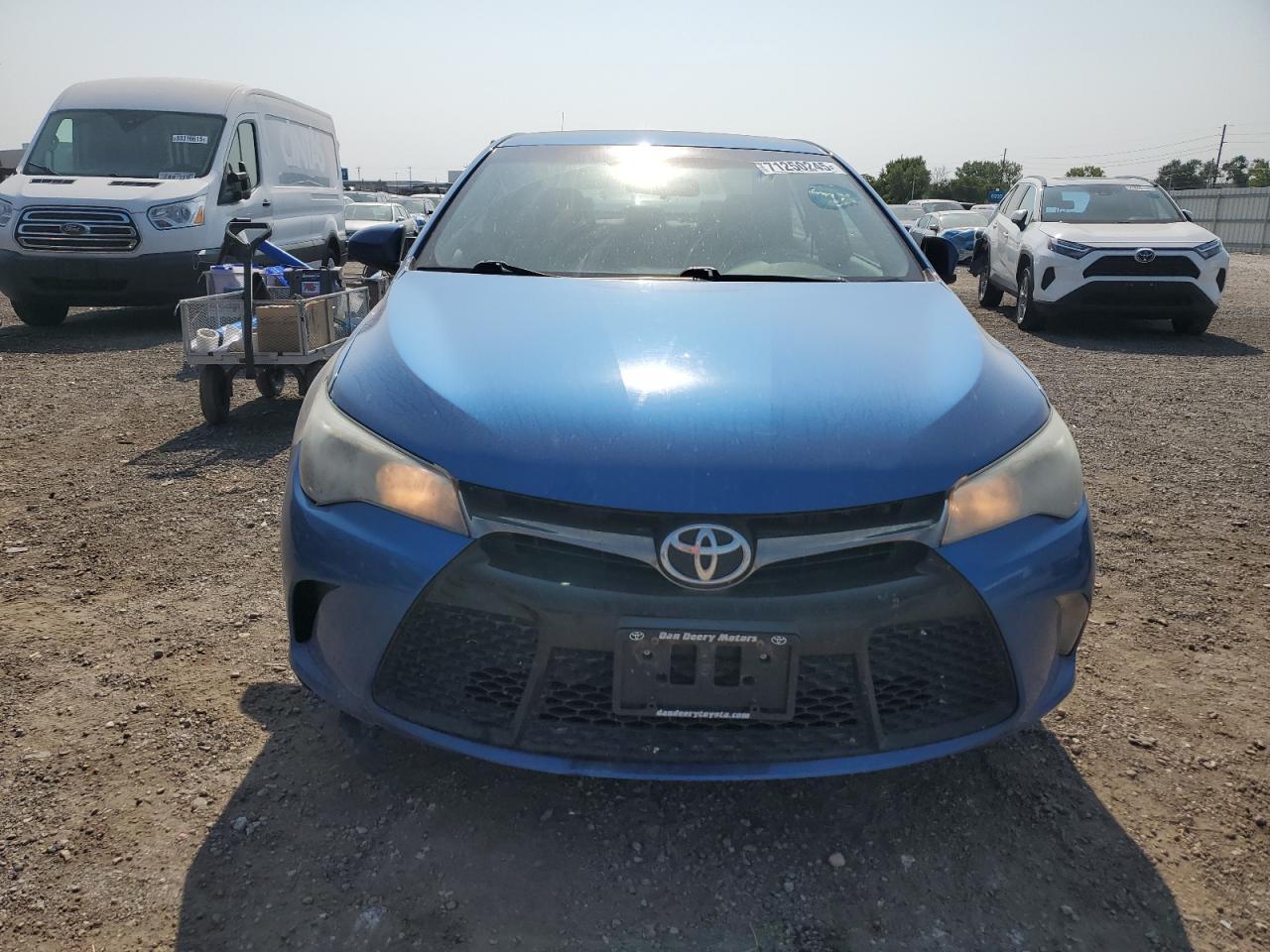 2017 Toyota Camry Le - Image 5