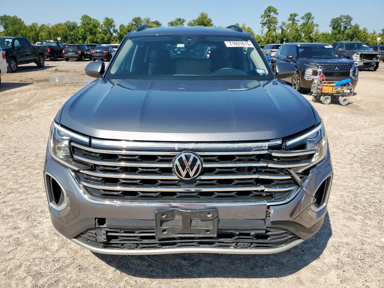 2024 Volkswagen Atlas Se - Image 5