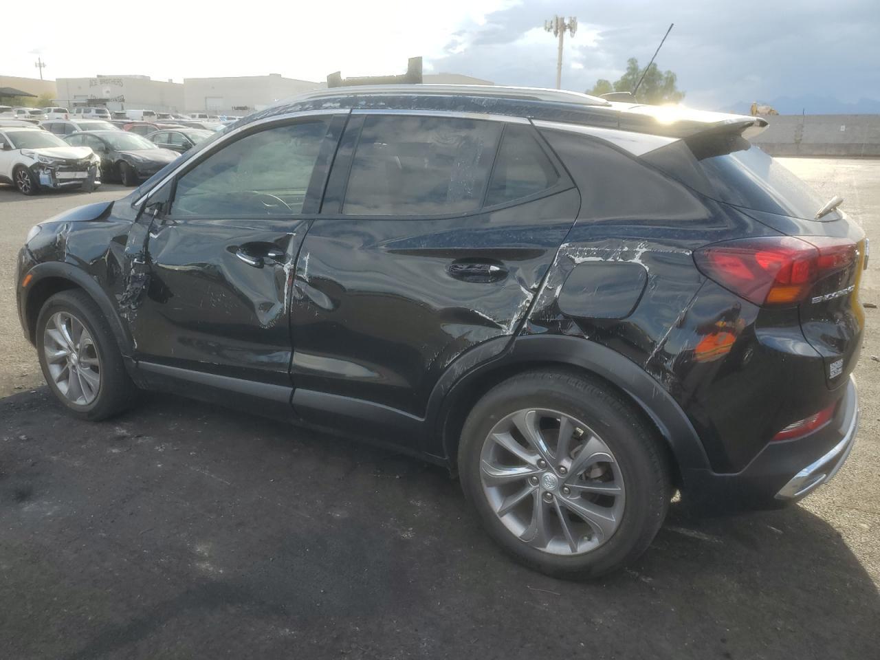 2022 Buick Encore Gx Essence - Фото 2