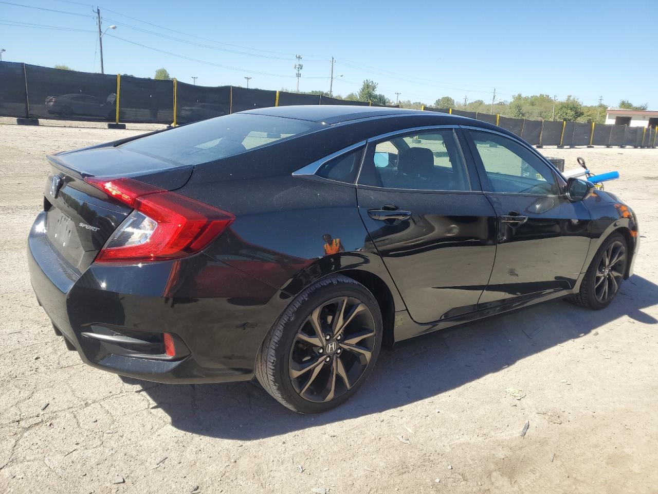 2021 Honda Civic Sport - Фото 3