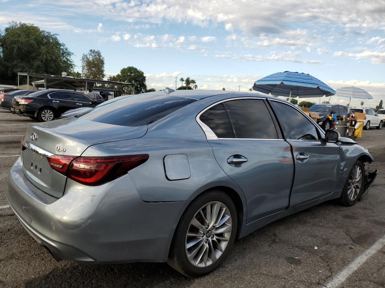 2019 Infiniti Q50 Luxe - Image 3