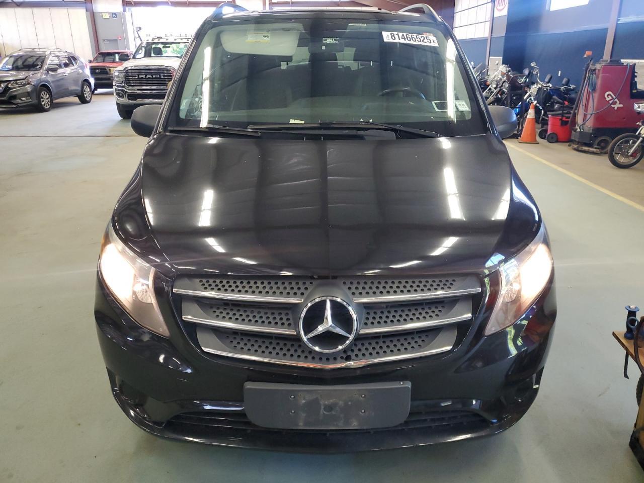 2019 Mercedes-Benz Metris - Фото 5