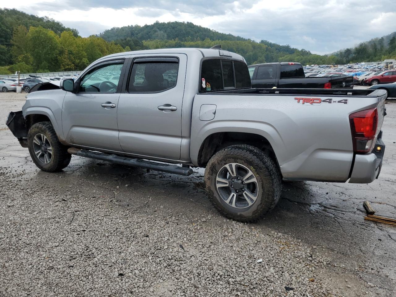 2019 Toyota Tacoma Double Cab - Фото 2
