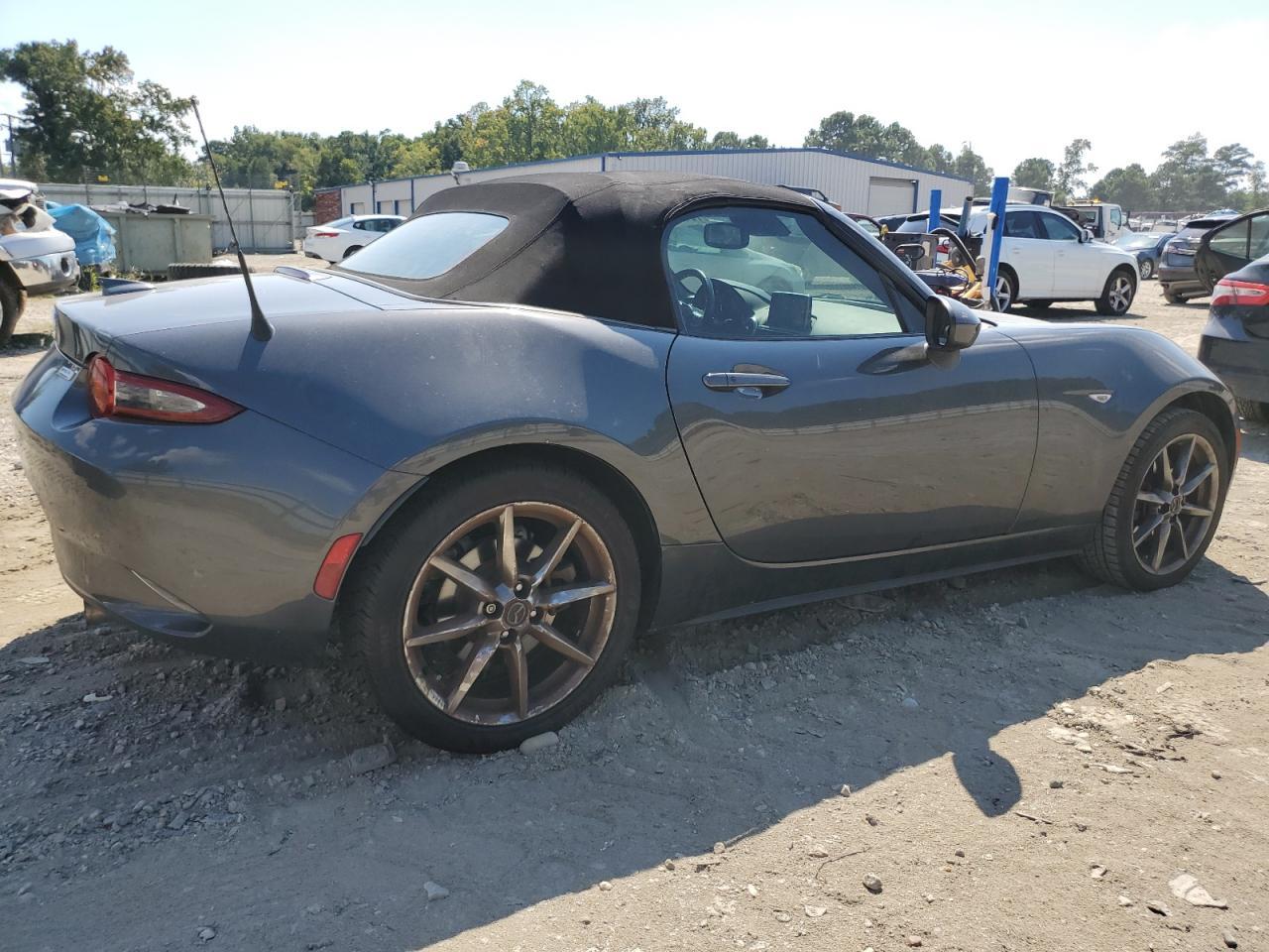 2016 Mazda Mx-5 Miata Grand Touring - Image 3