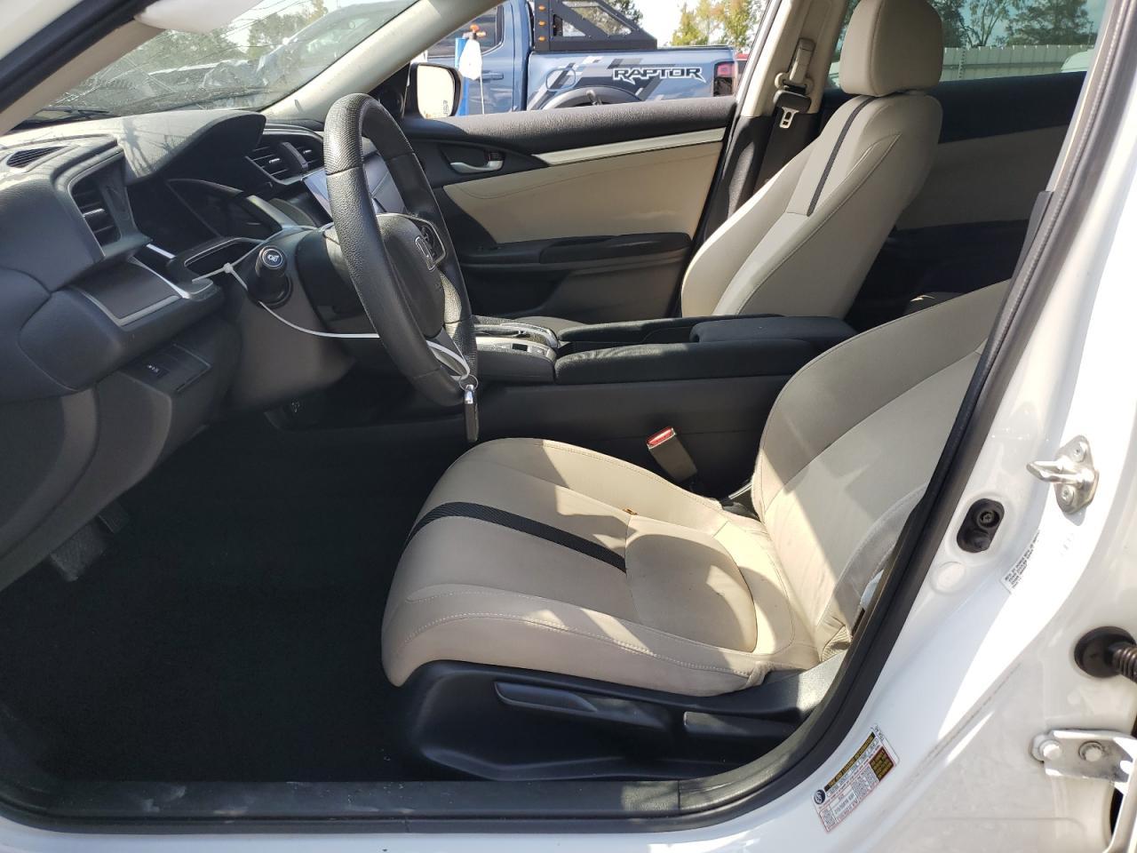 2018 Honda Civic Ex - Image 7