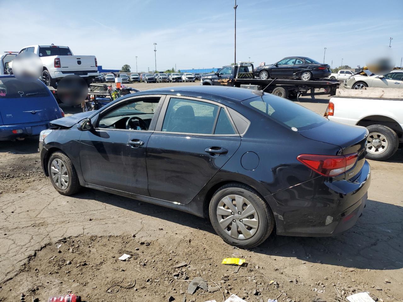 2019 Kia Rio S - Фото 2