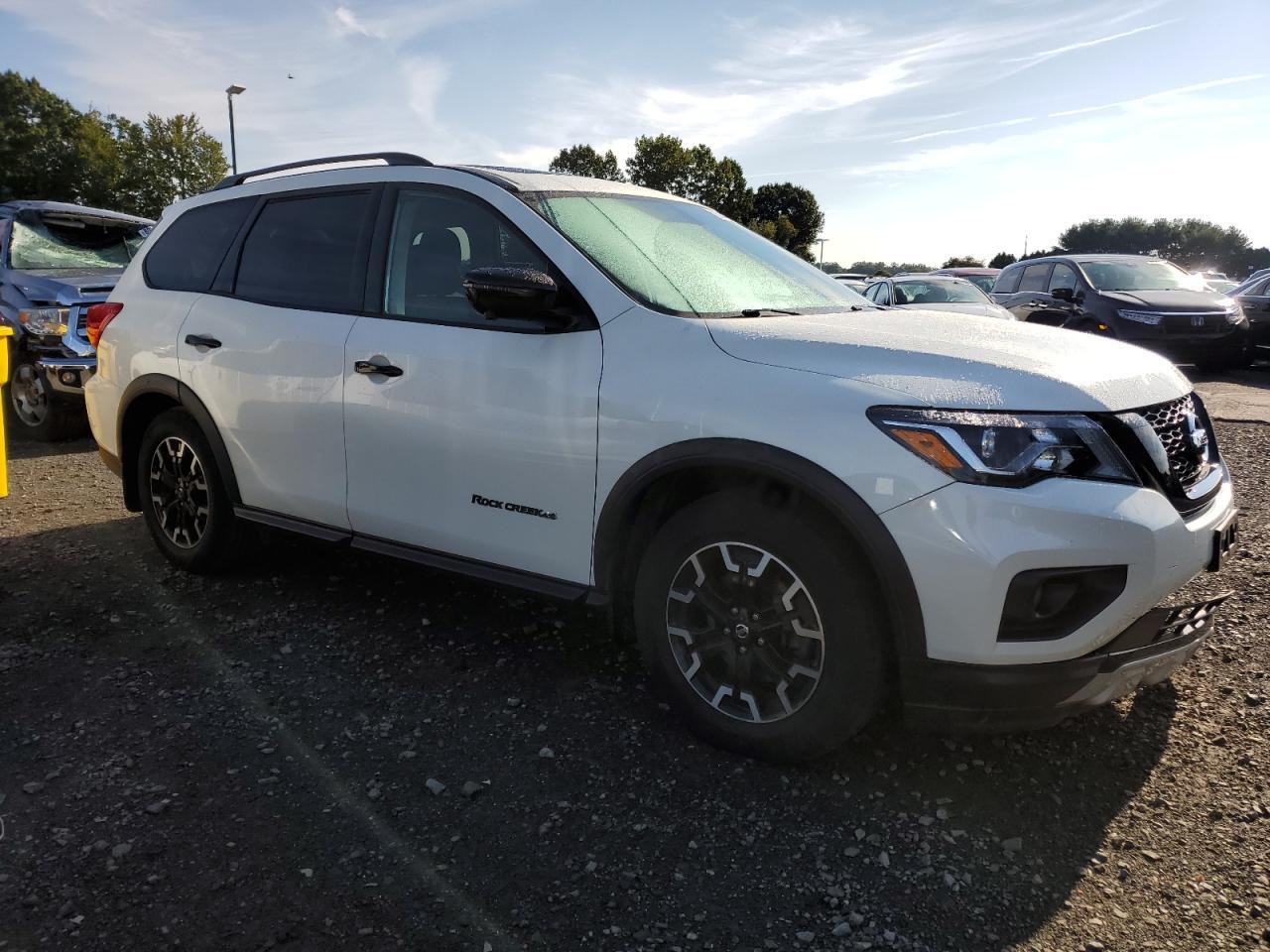 2019 Nissan Pathfinder S - Фото 4