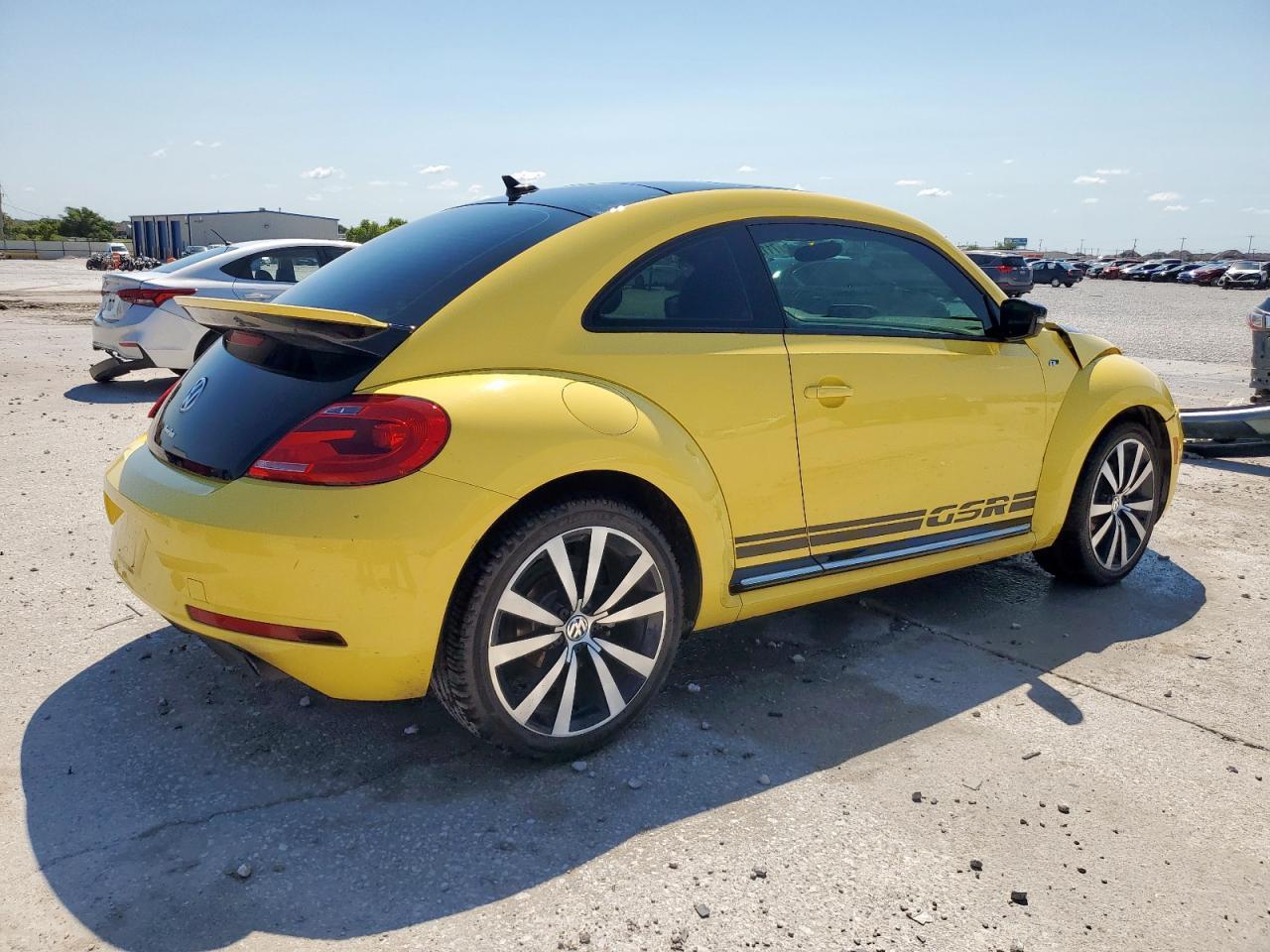 2014 Volkswagen Beetle Turbo - Фото 3