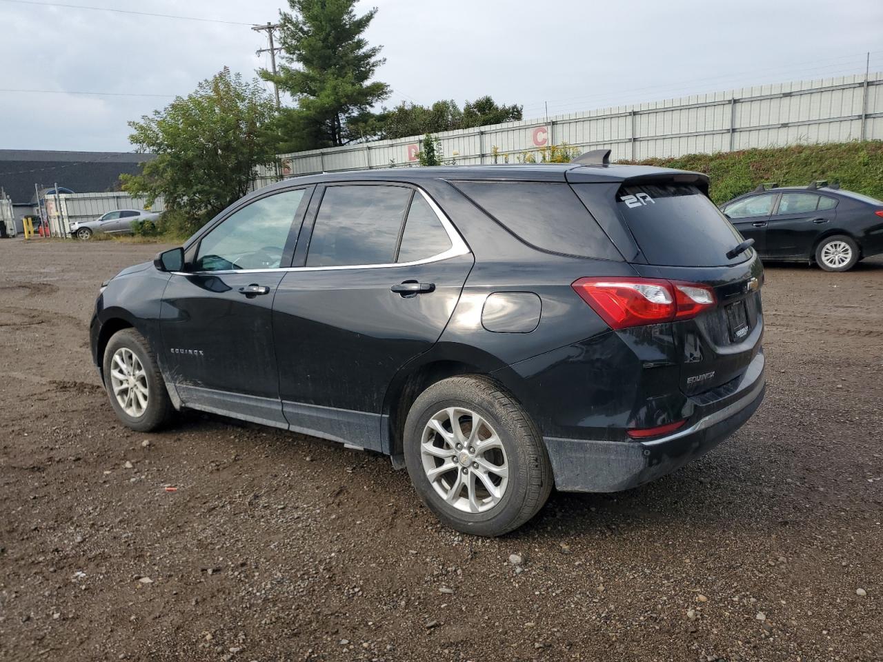 2020 Chevrolet Equinox Lt - Image 2