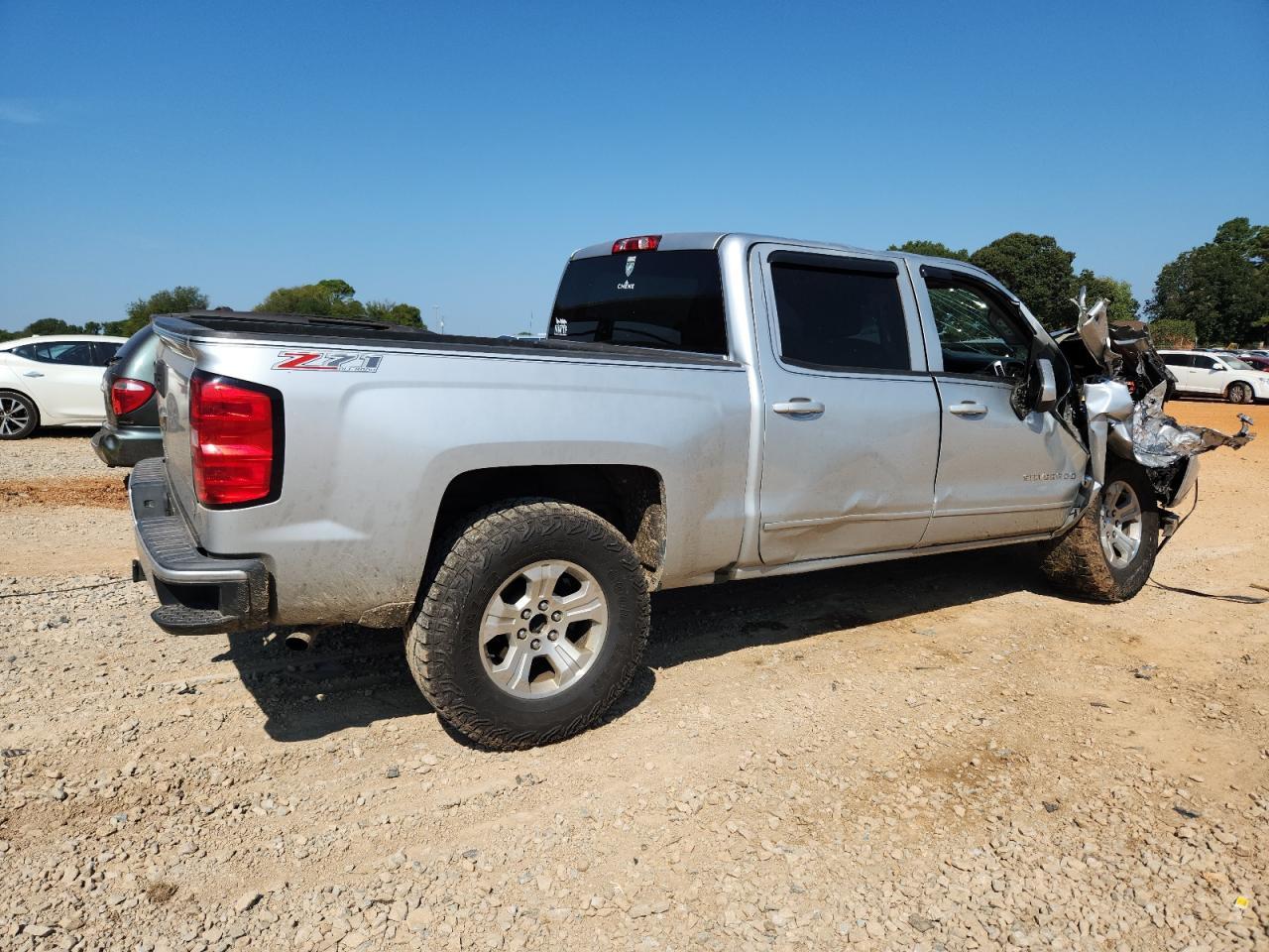 2017 Chevrolet Silverado K1500 Lt - Image 3