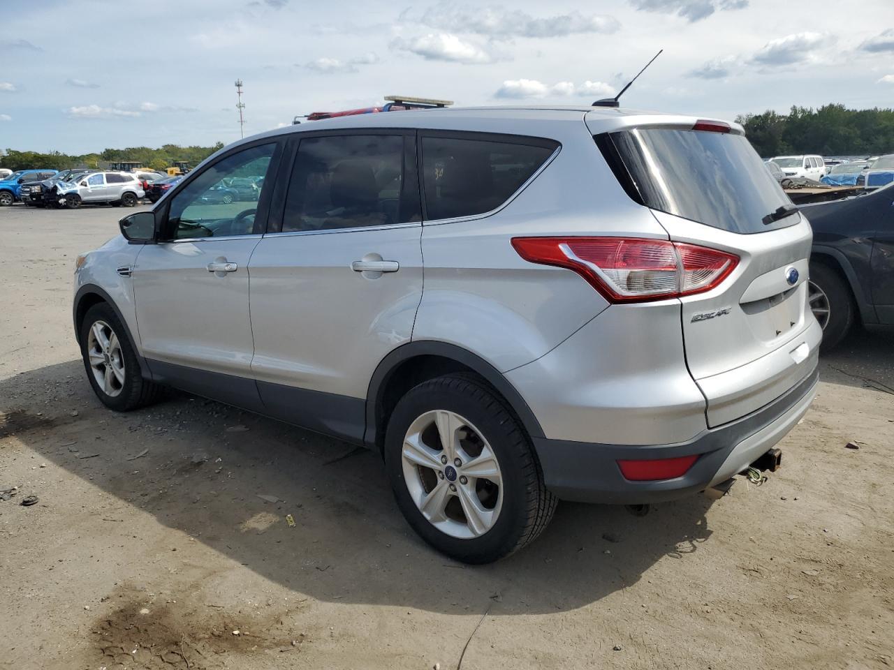 2016 Ford Escape Se - Image 2
