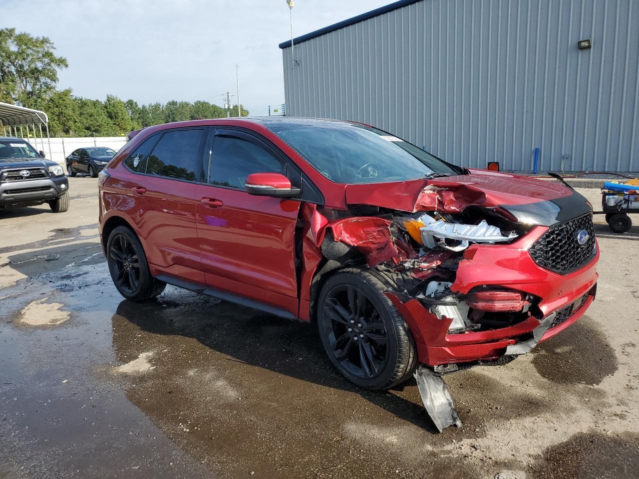2020 Ford Edge St - Фото 4