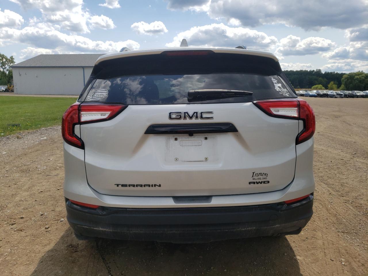 2022 GMC Terrain Sle - Image 6