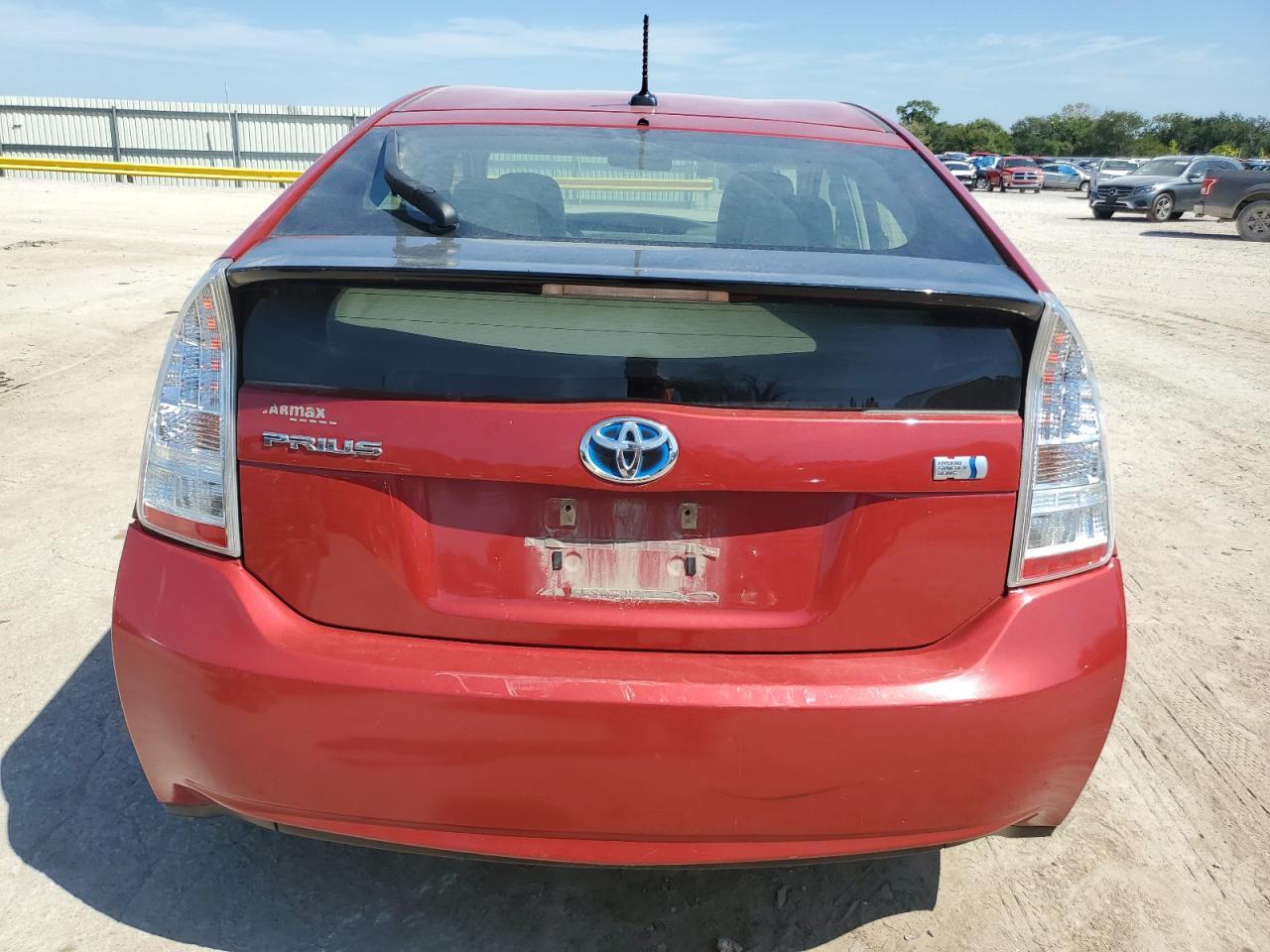 2011 Toyota Prius - Image 6