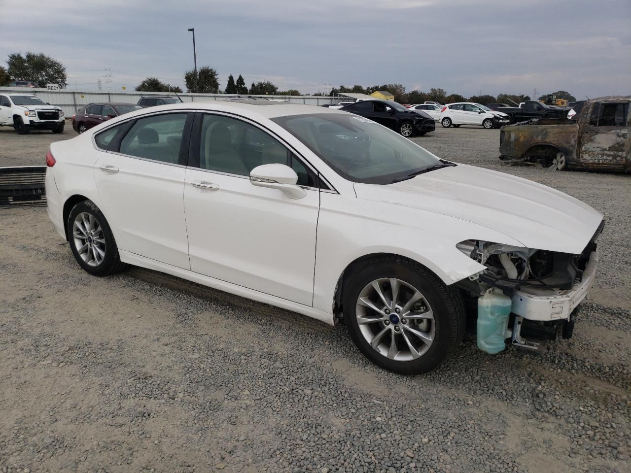 2017 Ford Fusion Se - Image 4