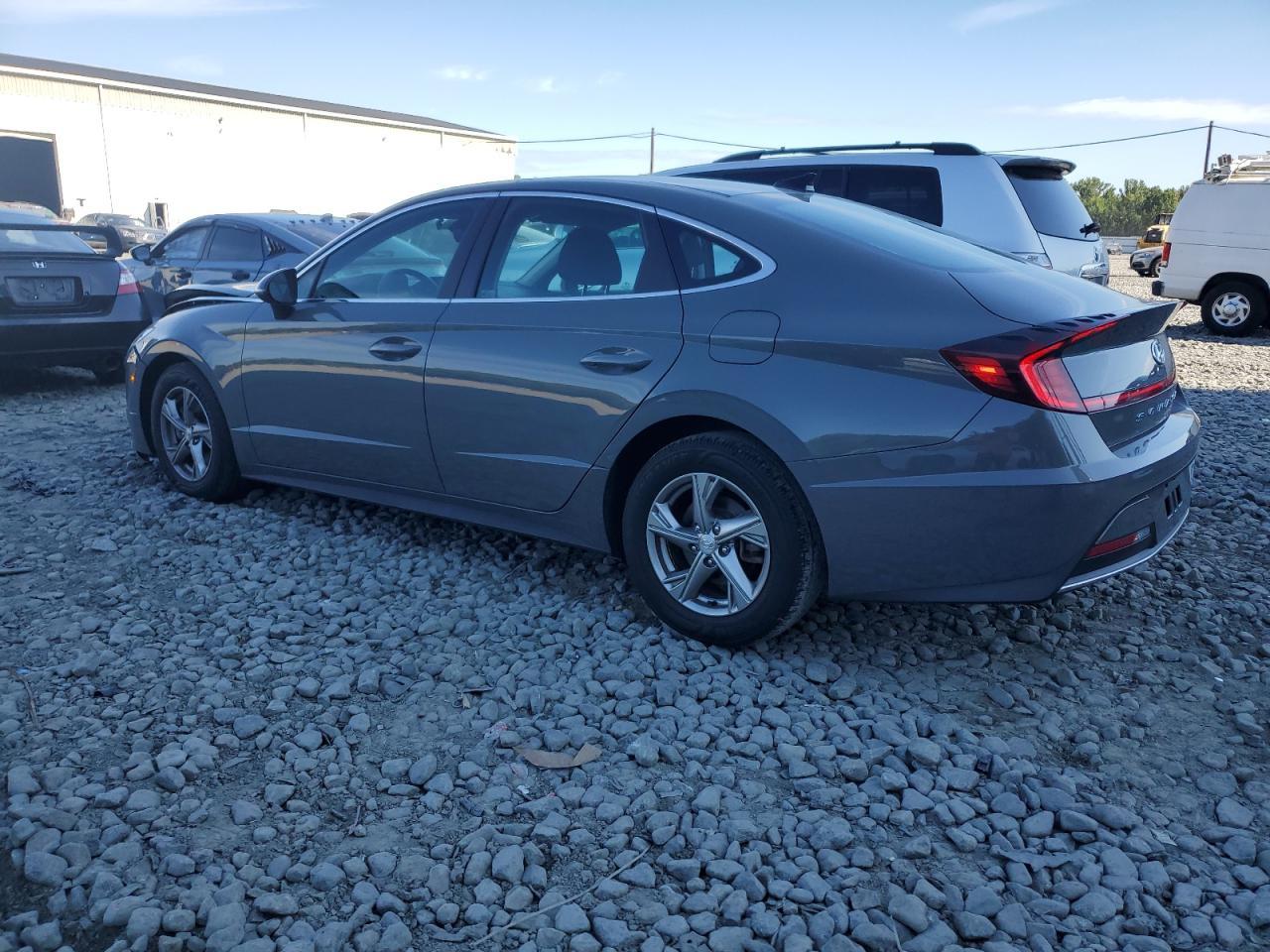 2022 Hyundai Sonata Se - Image 2