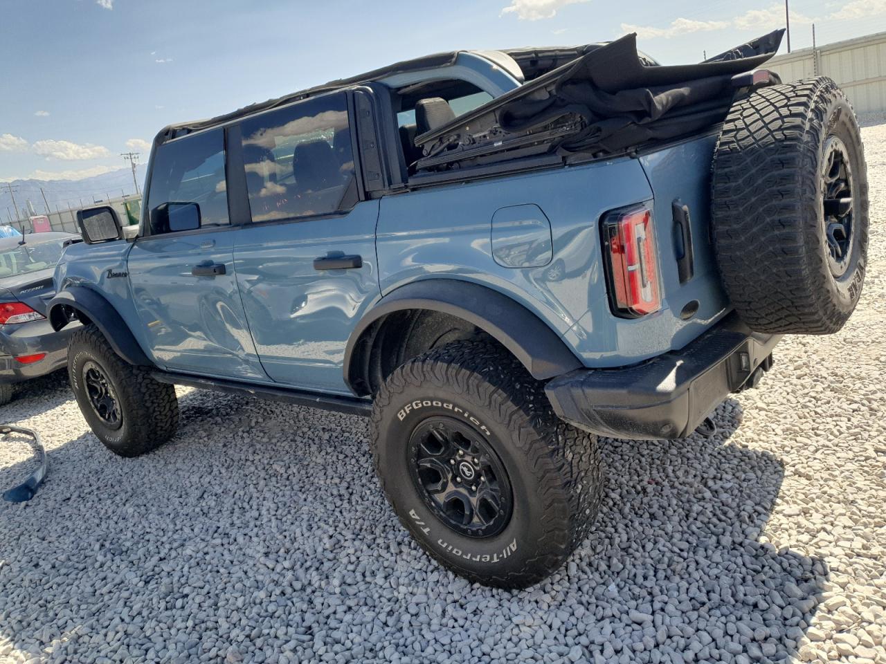 2022 Ford Bronco Base - Фото 2