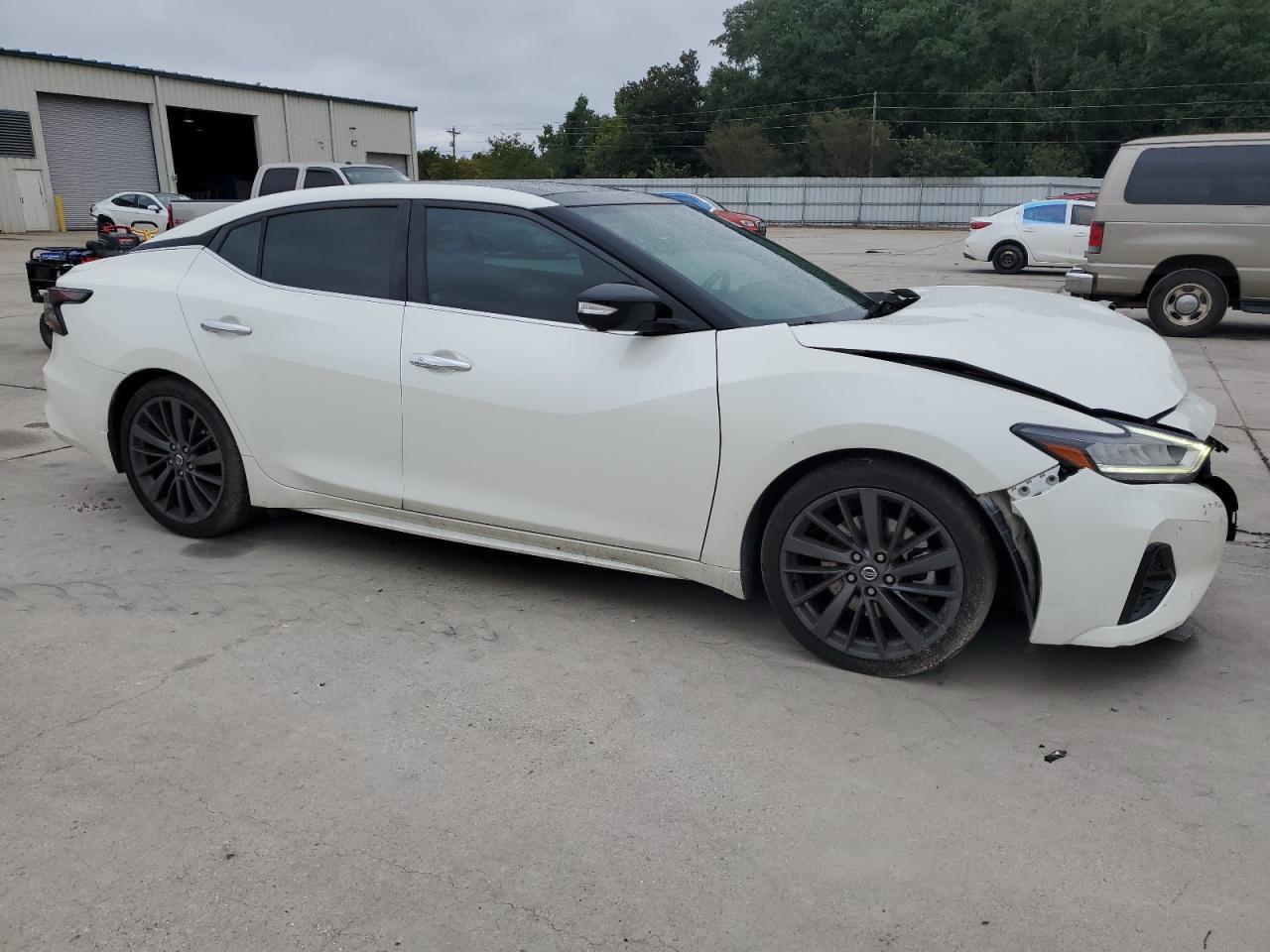 2020 Nissan Maxima Platinum - Фото 4